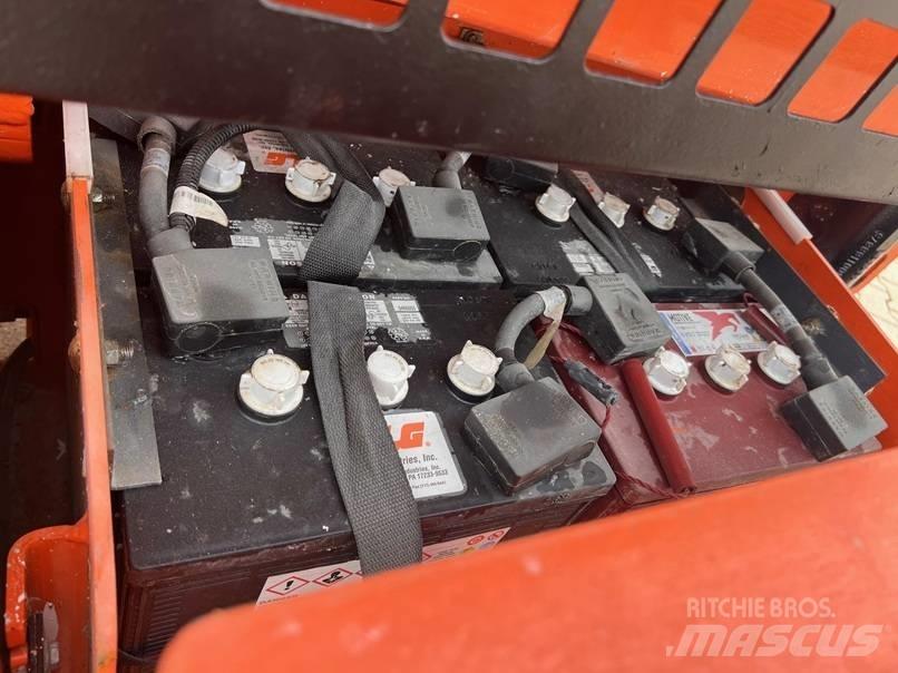 JLG 3369 LE Scissor lifts
