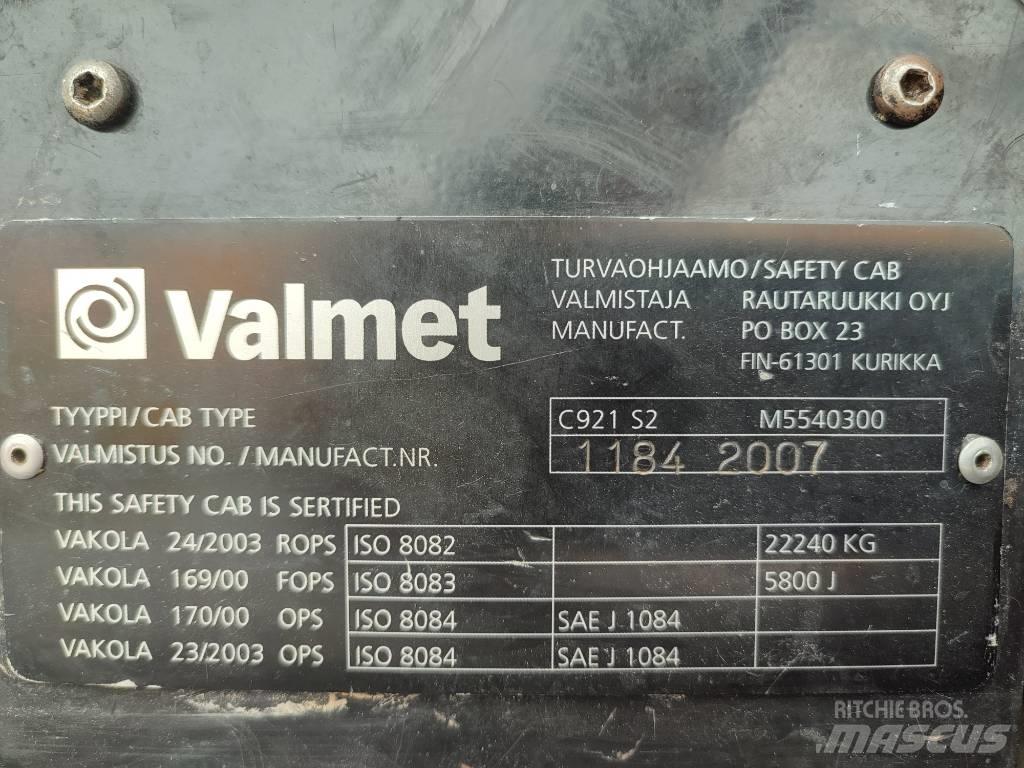 Valmet 911.3 Harvesters