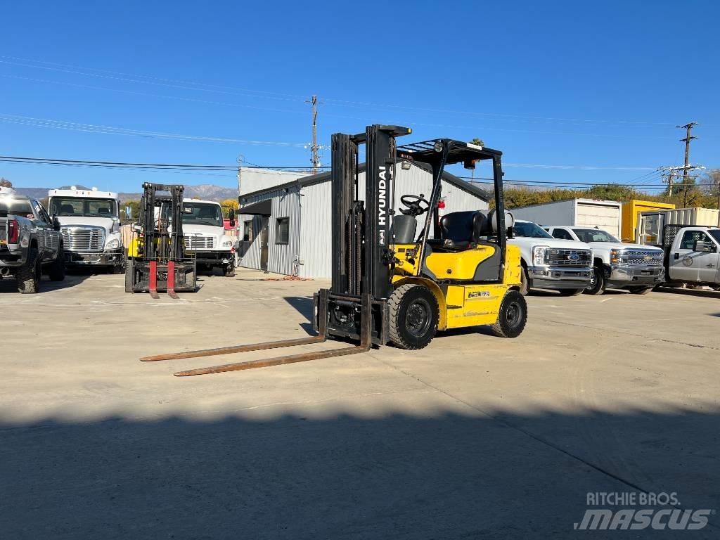 Hyundai 25 L-7 A Forklift trucks - others