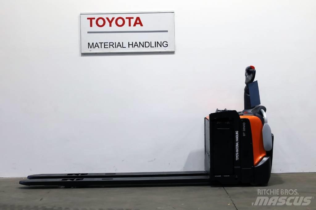 Toyota LPE 250 Low lifter with platform