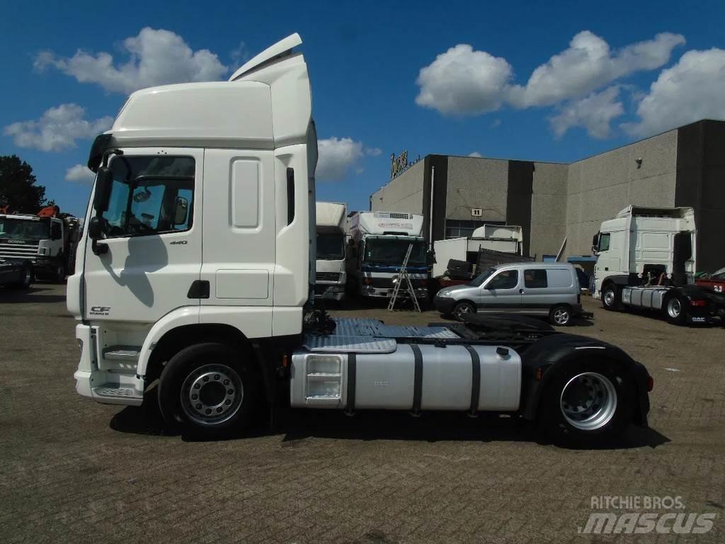 DAF CF 440 + EURO 6 Tractor Units