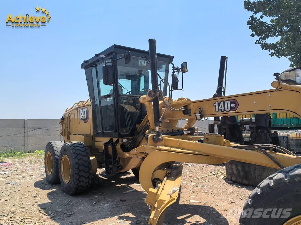 CAT 140 GC Graders