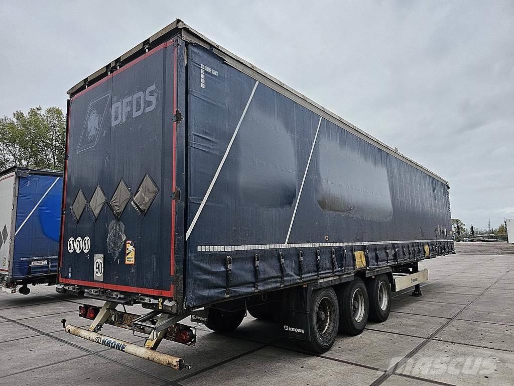 Krone SD Curtainsider semi-trailers