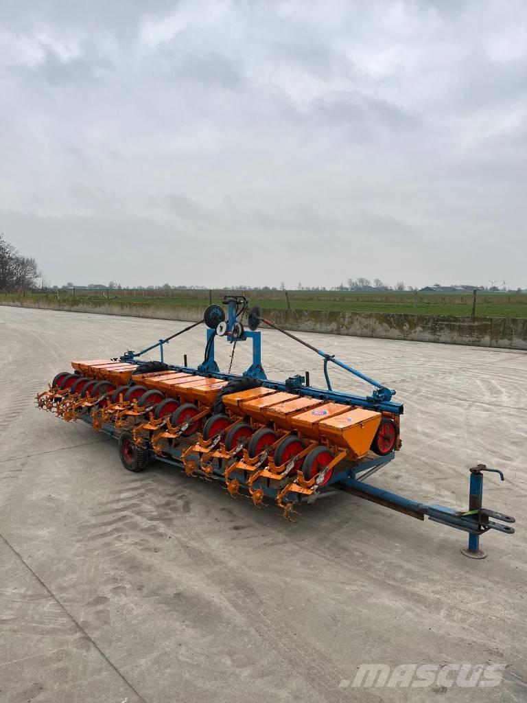 Schmotzer 15 Rij Drills