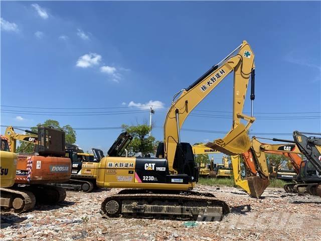 CAT 323D Crawler excavators