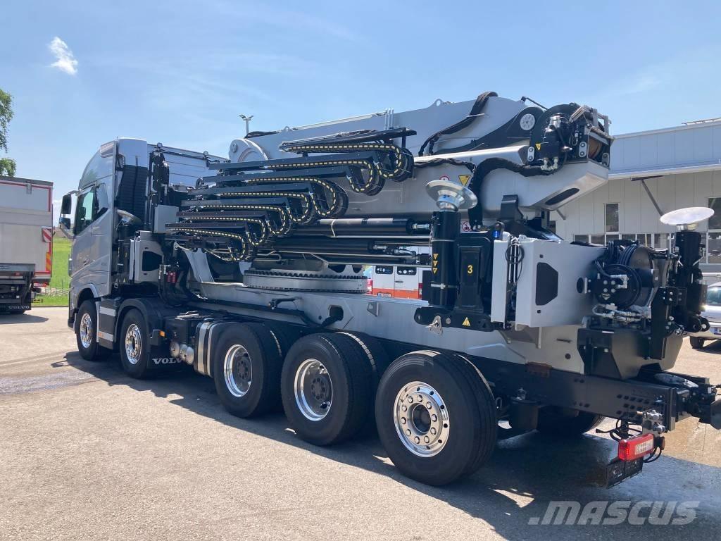 Volvo FH16-650 Crane trucks