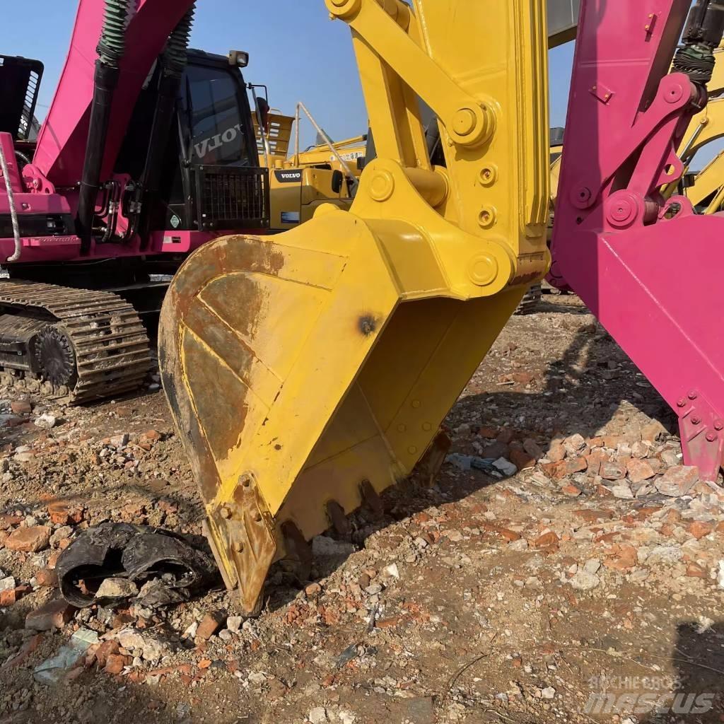 Komatsu PC 240 Crawler excavators
