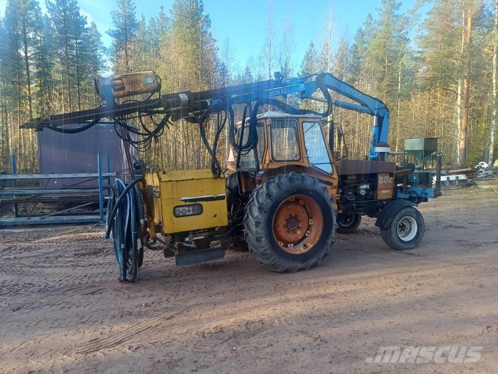 Valmet 802 Tractors