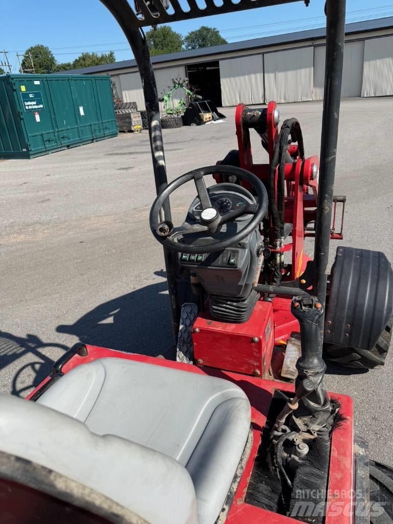 Thaler 2848 S Multi purpose loaders