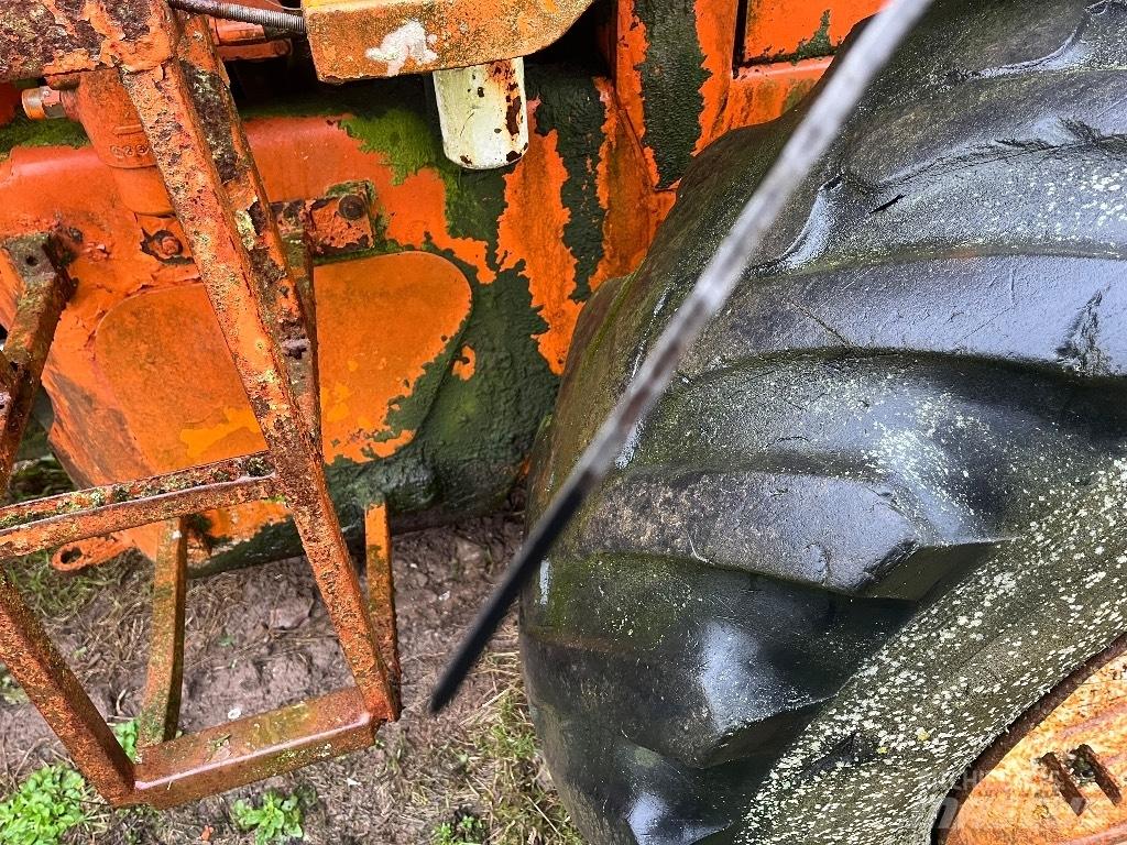 Halla 170E Wheel loaders