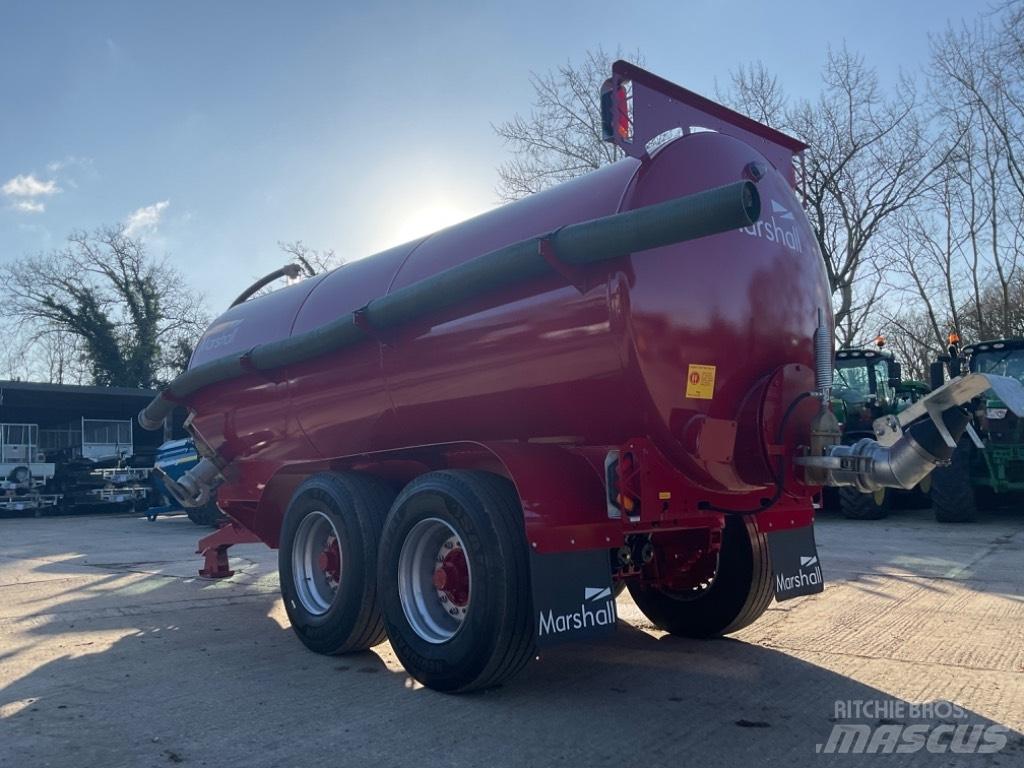 Marshall ST3000 Manure spreaders