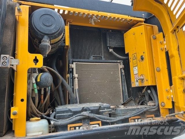 JCB JS 145 W Wheeled excavators