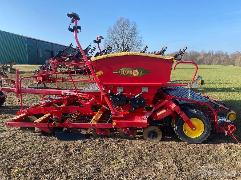 Väderstad Rapid400C Combination drills