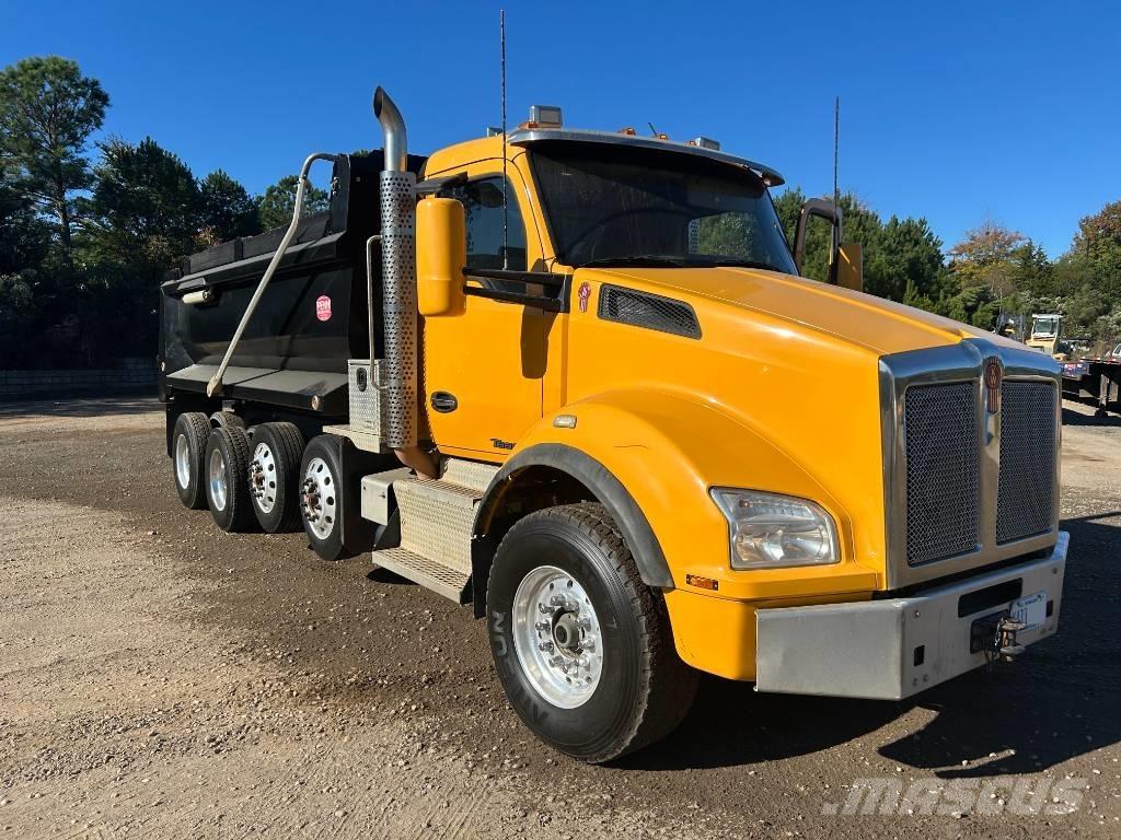 Kenworth T 880 Tipper trucks