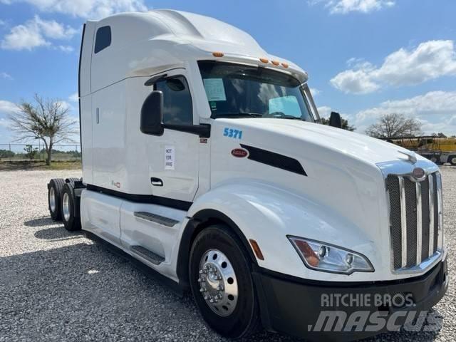 Peterbilt 579 Tractor Units