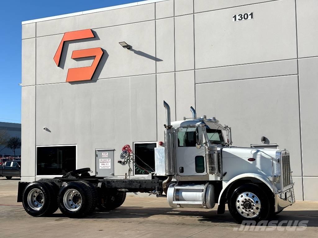 Peterbilt 379 Tractor Units