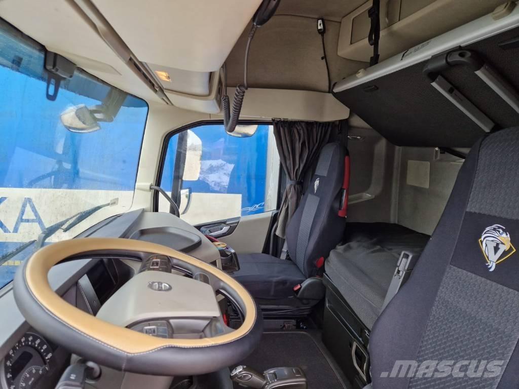 Volvo FH4 6x2 500HP Tractor Units