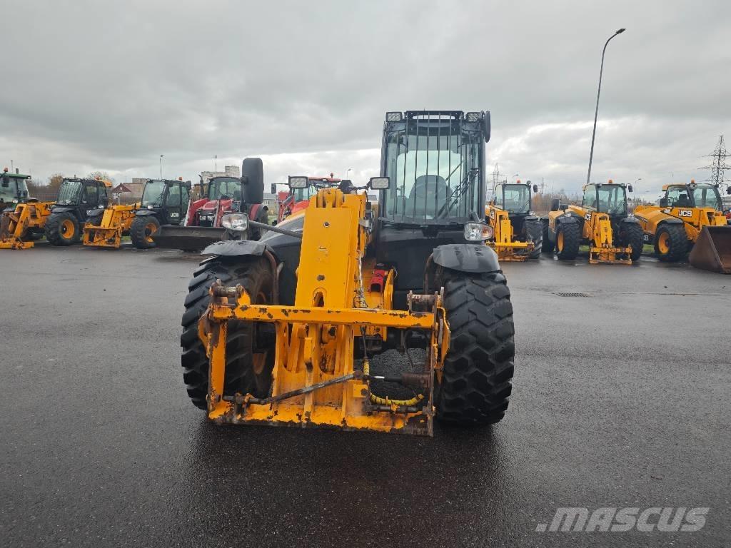 JCB 536-60 Agri Telehandlers for agriculture