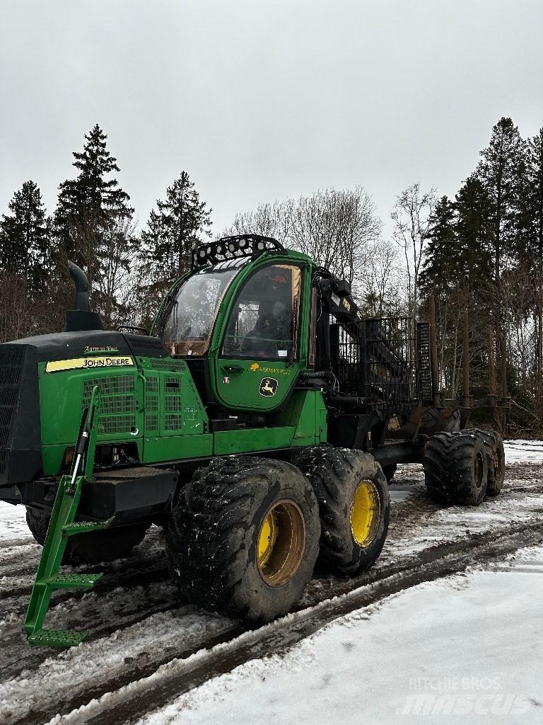 John Deere 1510G Forwarders