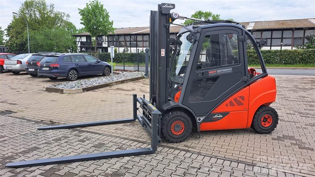 Linde H25T-02 LPG trucks