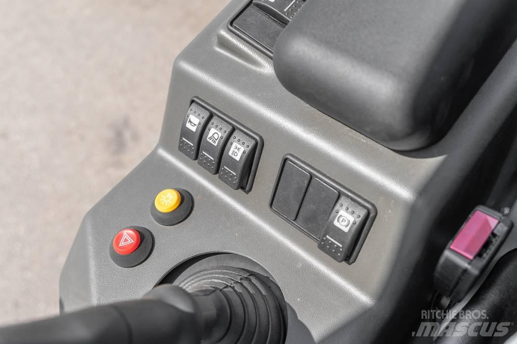 Ausa C 251 H x4 Diesel trucks