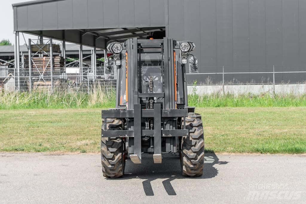 Ausa C 251 H x4 Diesel trucks