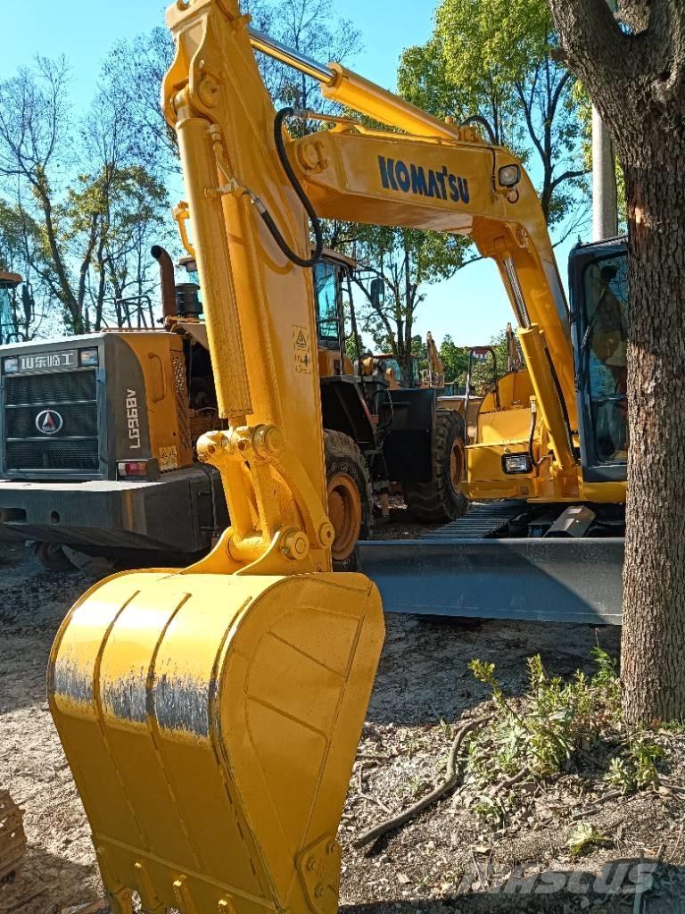 Komatsu PC 70 Midi excavators  7t - 12t