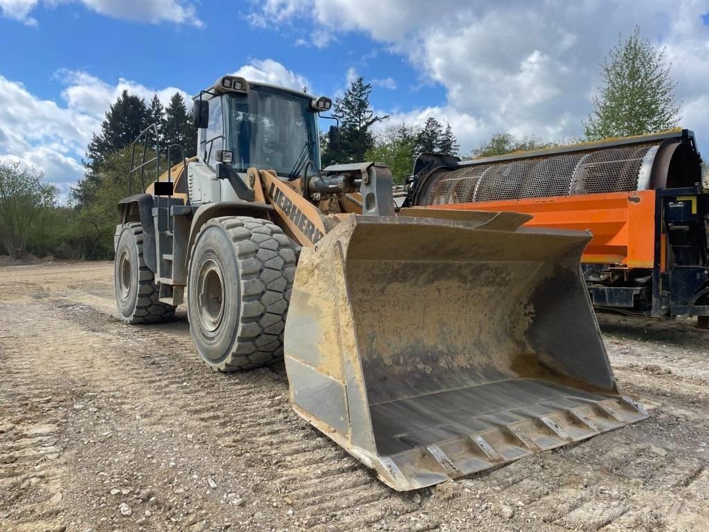 Liebherr L 576 Wheel loaders