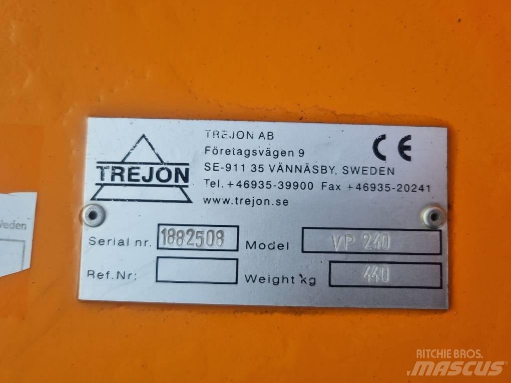Trejon Optimal VP240 Plows