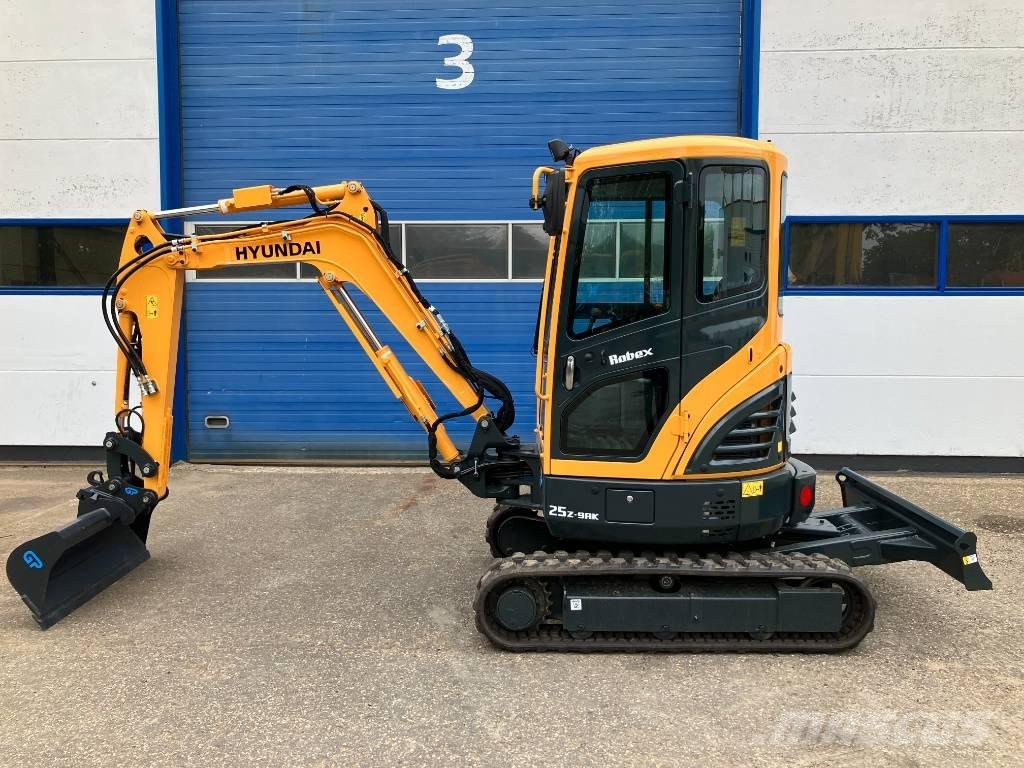 Hyundai R25Z-9AK Mini excavators < 7t (Mini diggers)