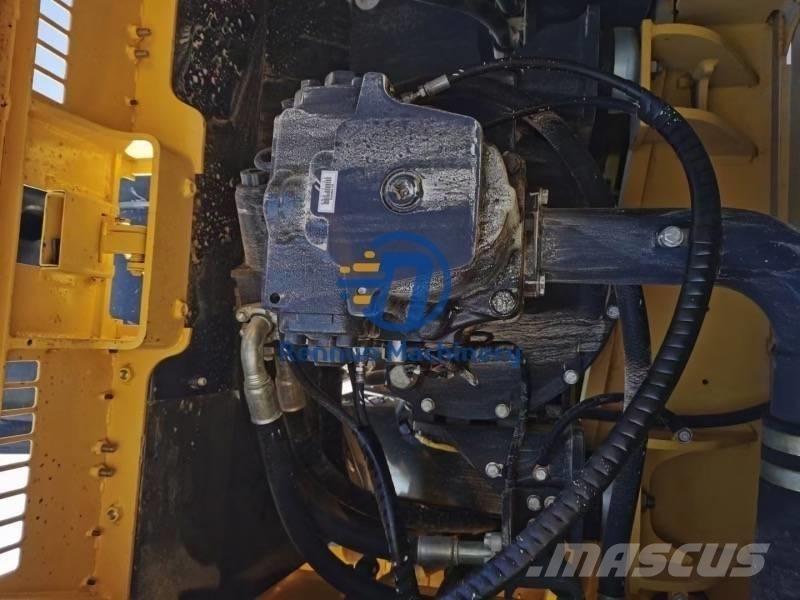 Komatsu PC360-7 Crawler excavators