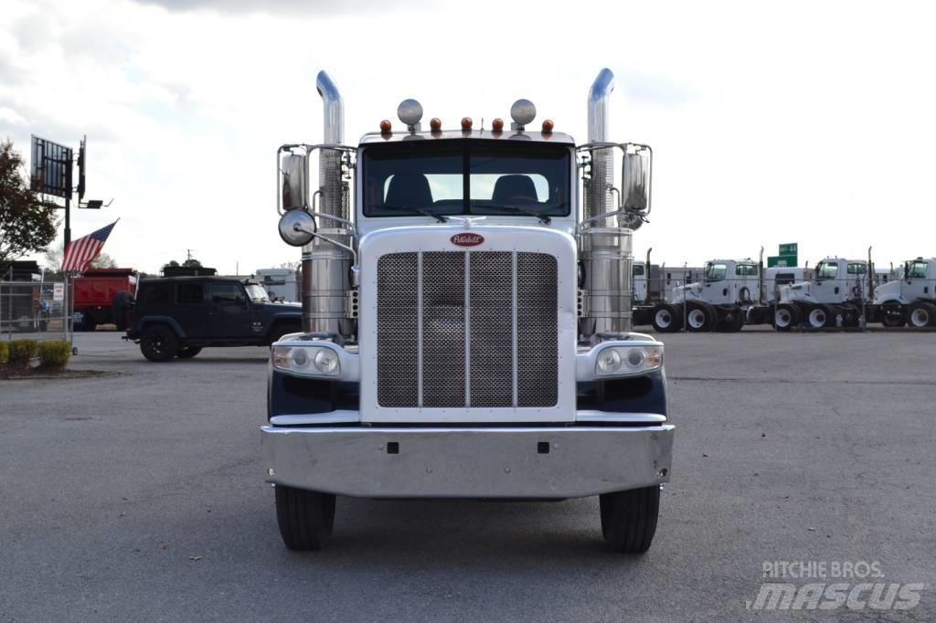Peterbilt 389 Tractor Units