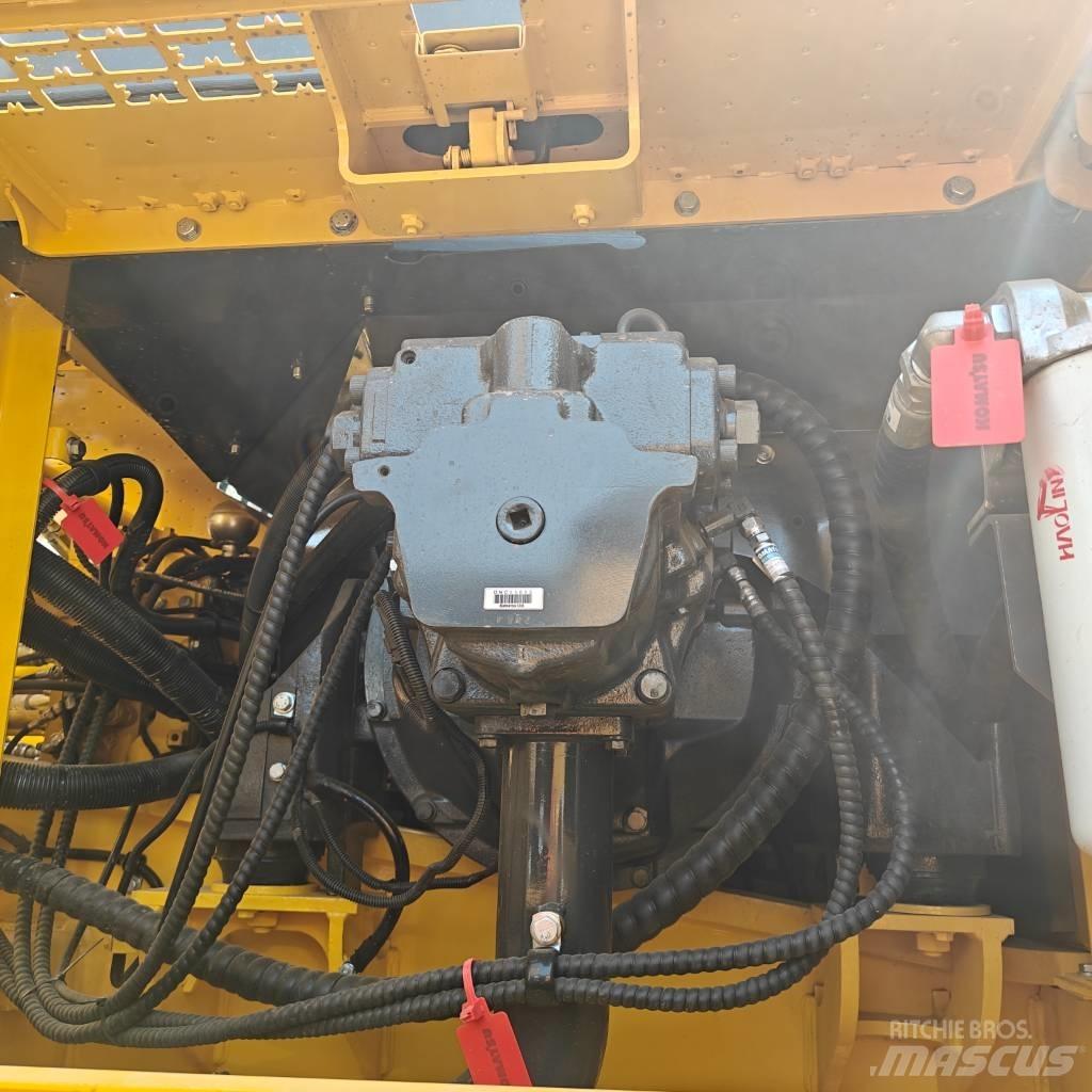 Komatsu 350-8 Crawler excavators