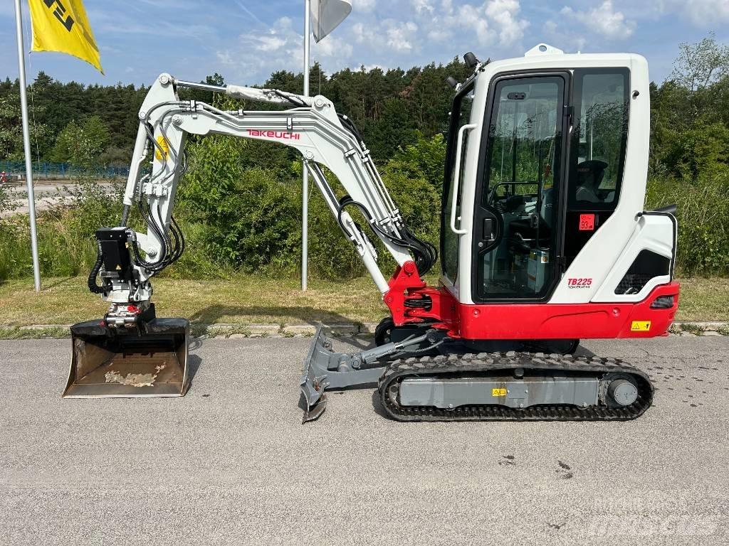 Takeuchi TB 225A V5 Mini excavators < 7t (Mini diggers)
