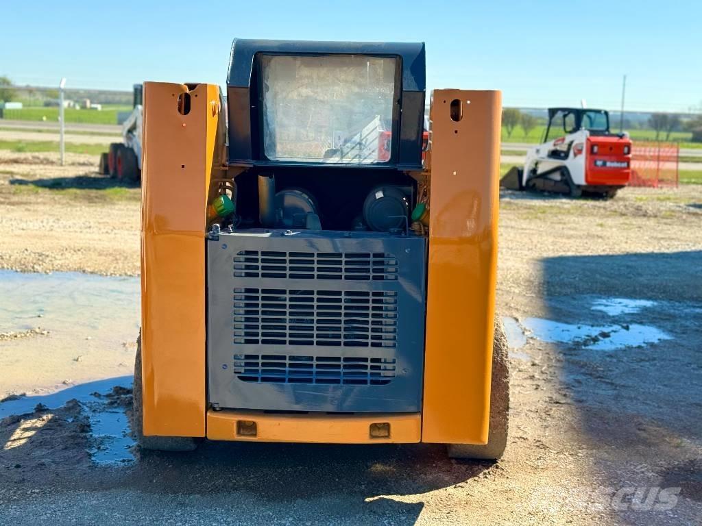 CASE 40 XT Skid steer loaders