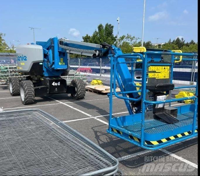 Genie Z 62/40 Articulated boom lifts