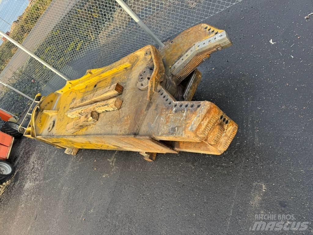  Arox EHS39 Pulveriser (Demolition Crusher ) 