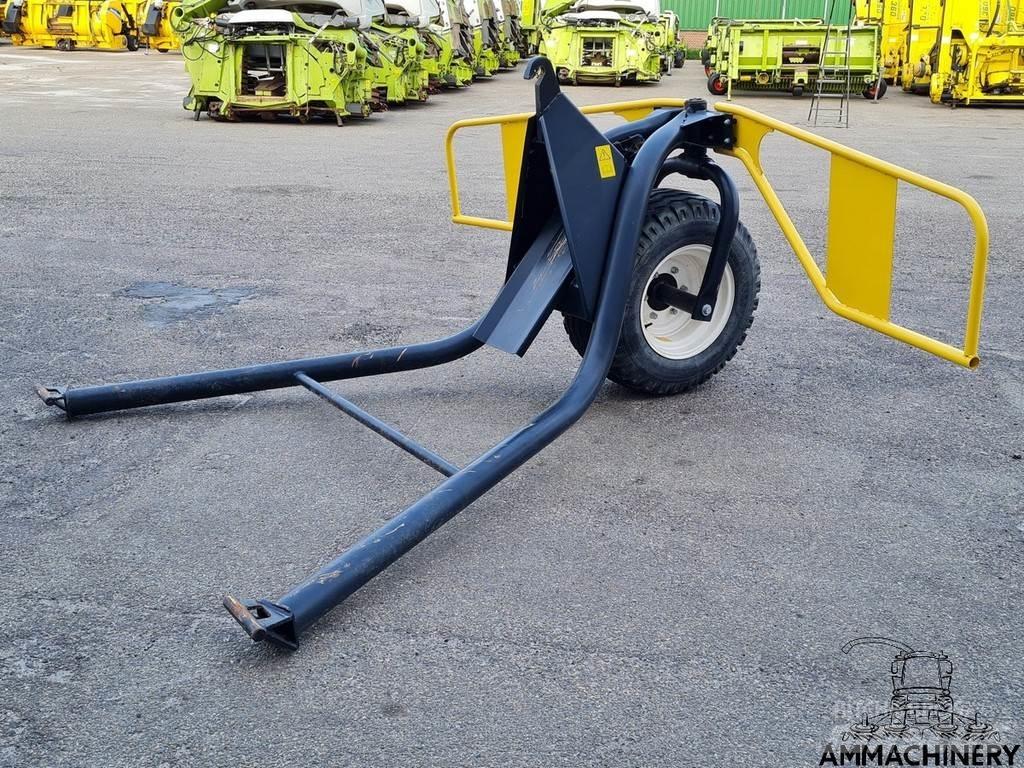 New Holland 600SFI Combine harvester heads