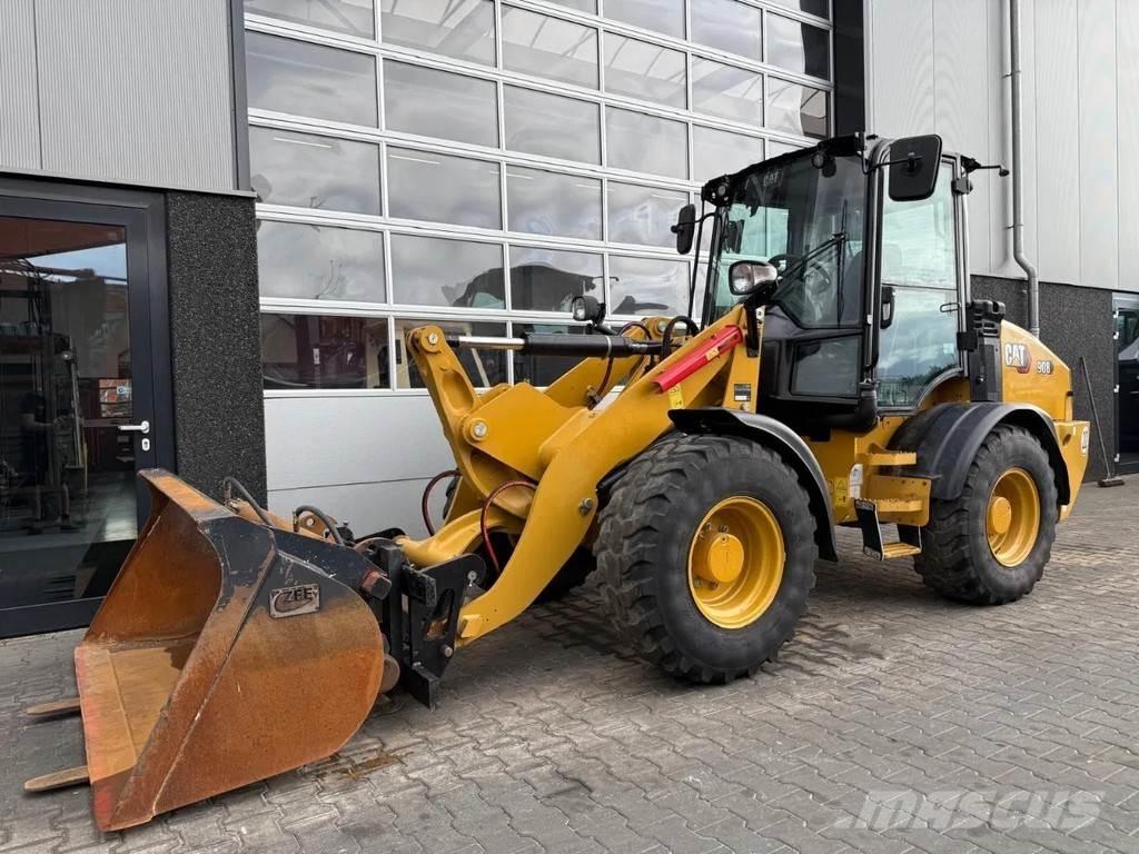 CAT 908 Wheel loaders