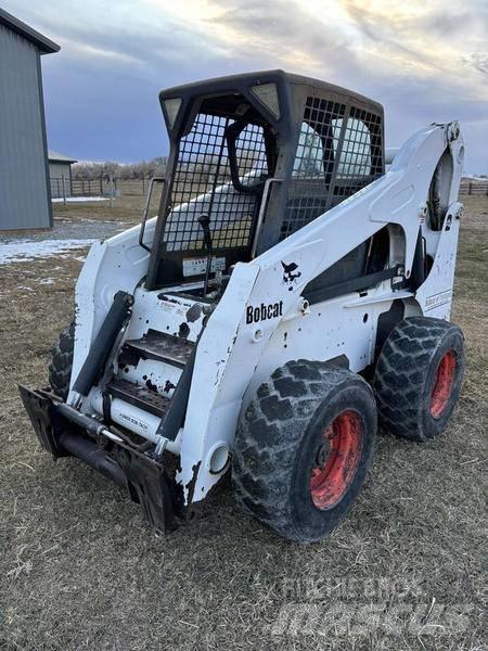 Bobcat S250 Skid steer loaders