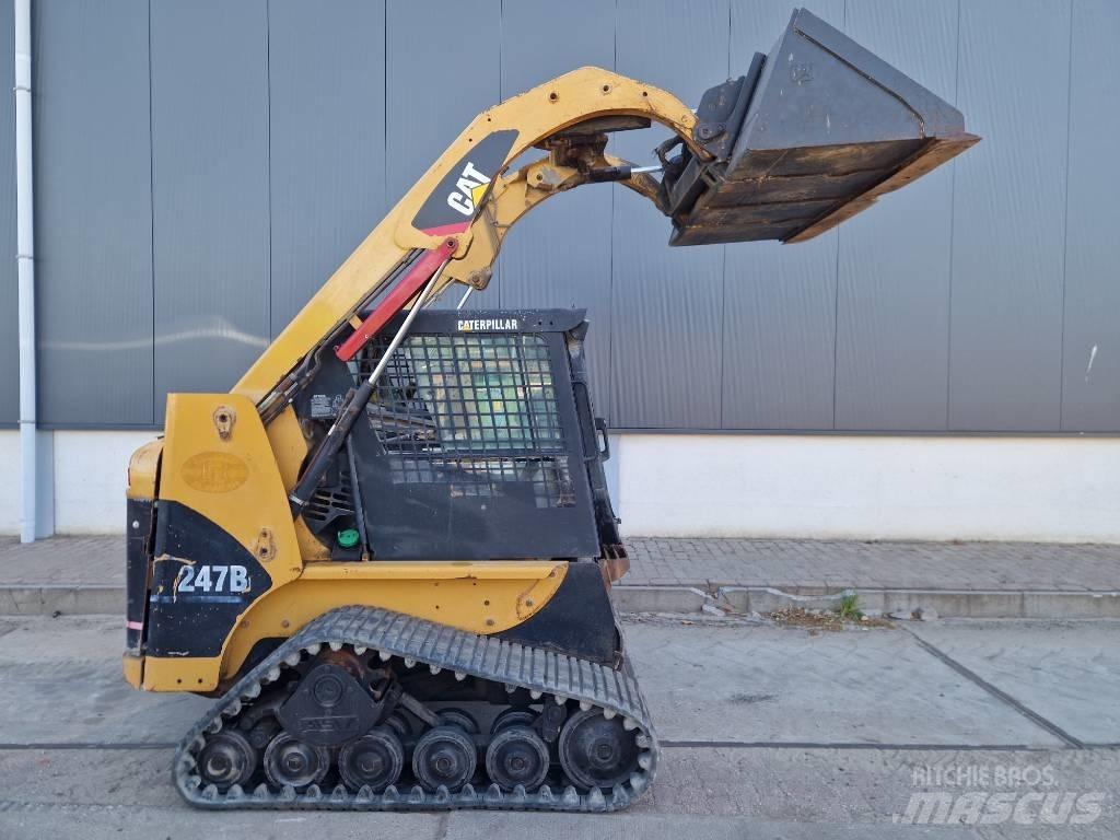 CAT 247 B Skid steer loaders