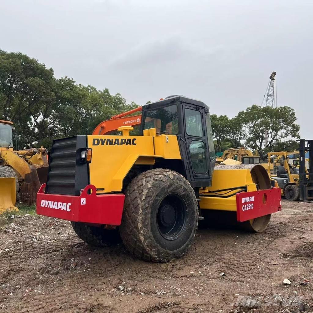 Dynapac CA 251 Single drum rollers