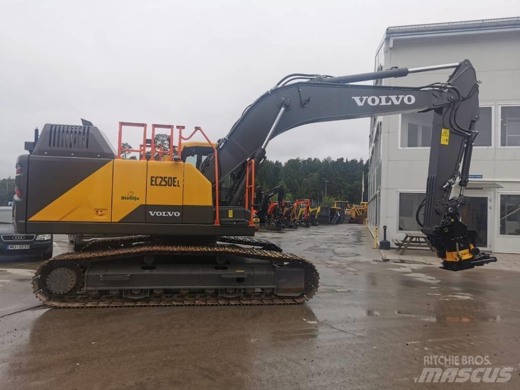 Volvo EC250EL Crawler excavators