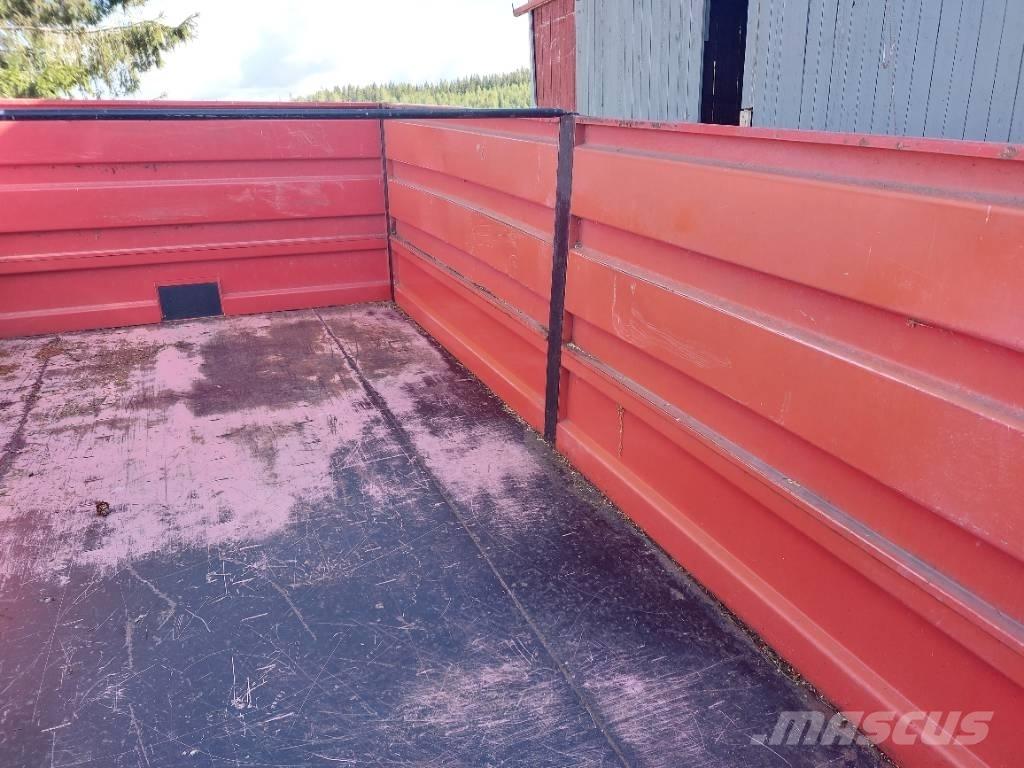 Junkkari 120 Tipper trailers