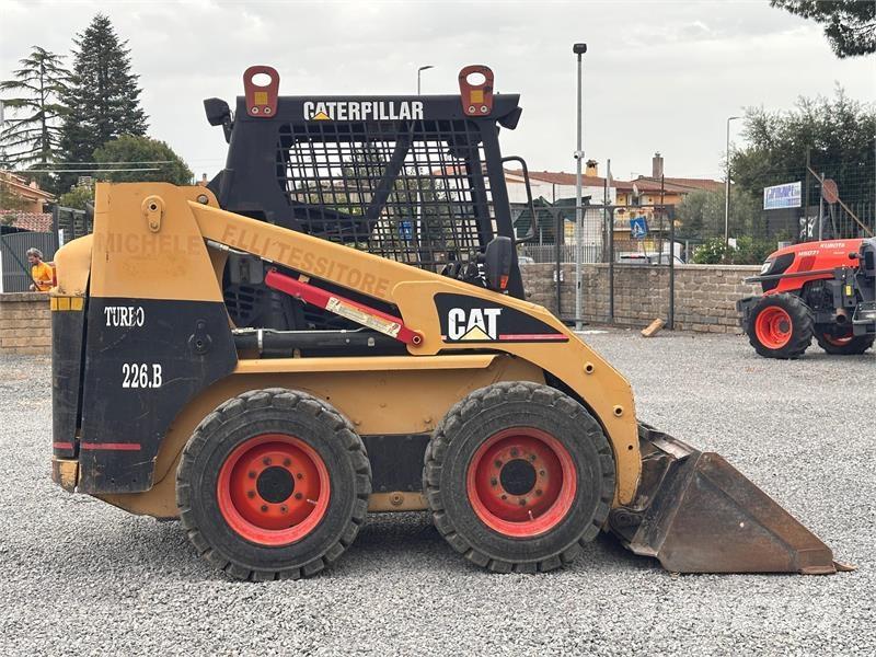 CAT 226BHF Skid steer loaders