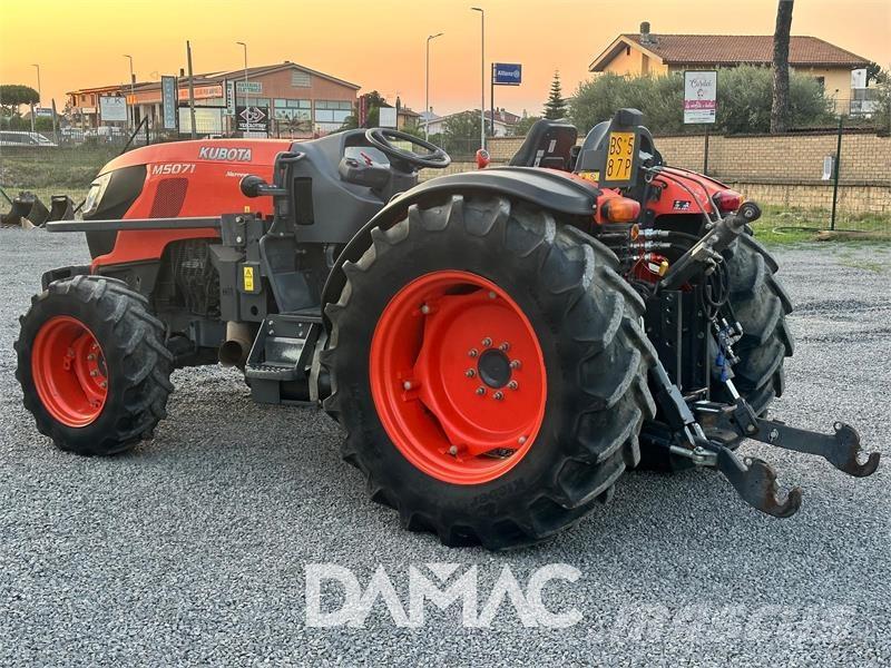 Kubota M5071 Tractors