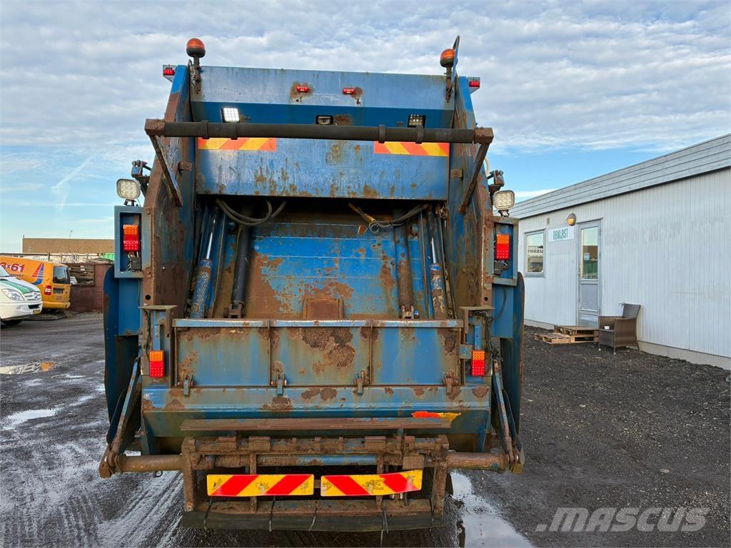 Scania P 230 Other trucks