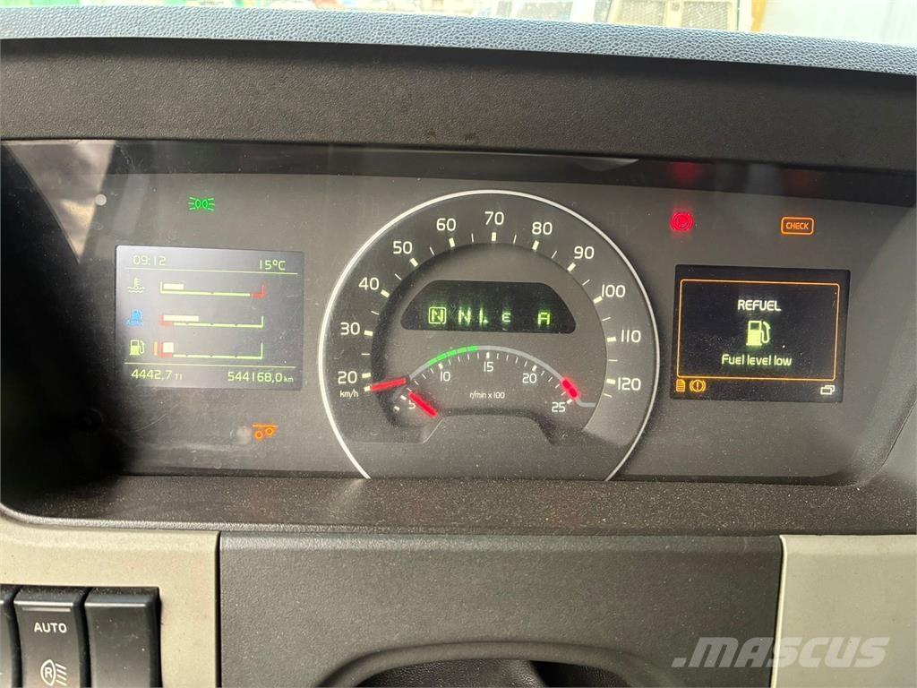 Volvo FM 500 Cable lift demountable trucks