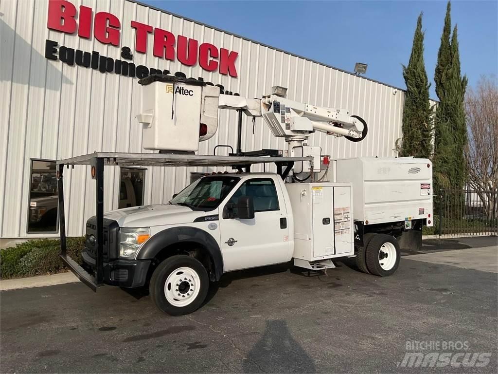 Altec AT37G Truck & Van mounted aerial platforms