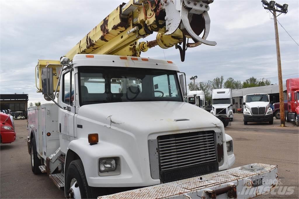 Altec D945TR Mobile drill rig trucks
